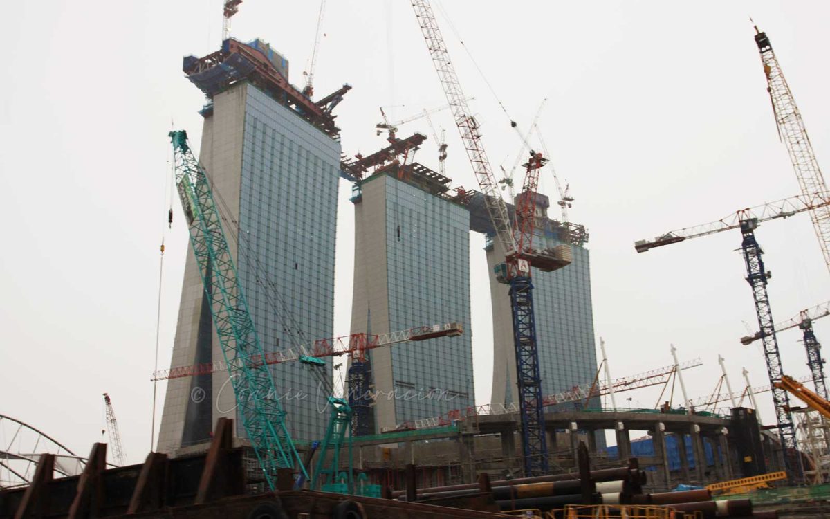 Marina Bay Sands under construction in November 2009