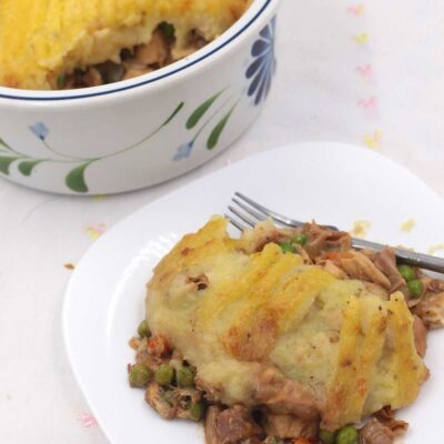 Leftover roast turkey farmer's pie