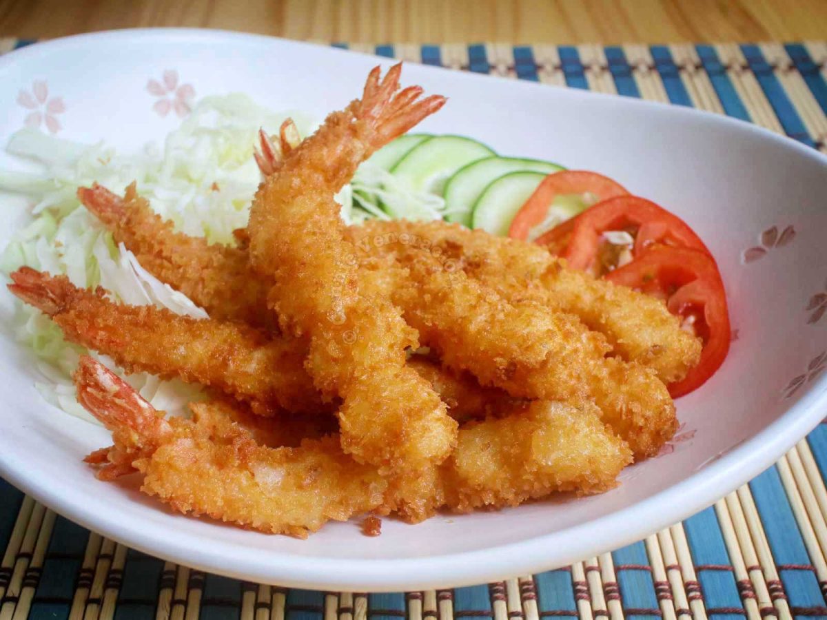 Ebi furai (Japanese shrimp fry)