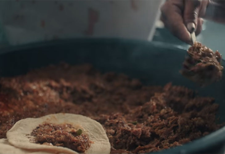Canasta (basket tacos) with chicharron or stewed minced fatty pork skin from Taco Chronicles | Image credit: Netflix