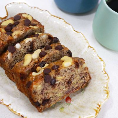 Banana bread (it's a cake) with cachew nuts and chocolate morsels