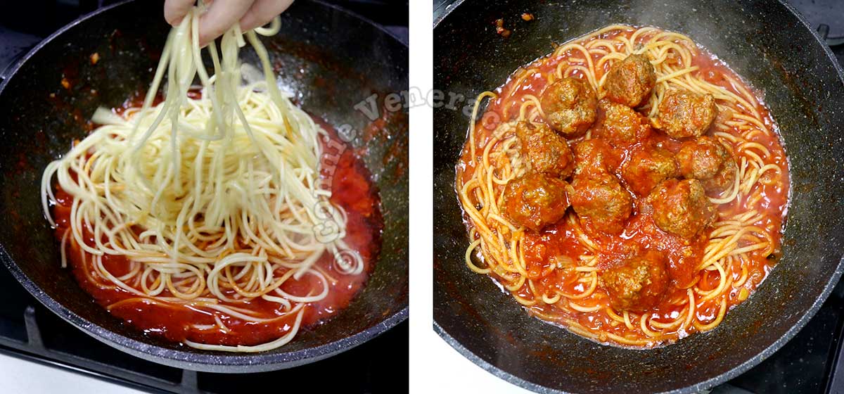 Adding half-cooked pasta to tomato sauce