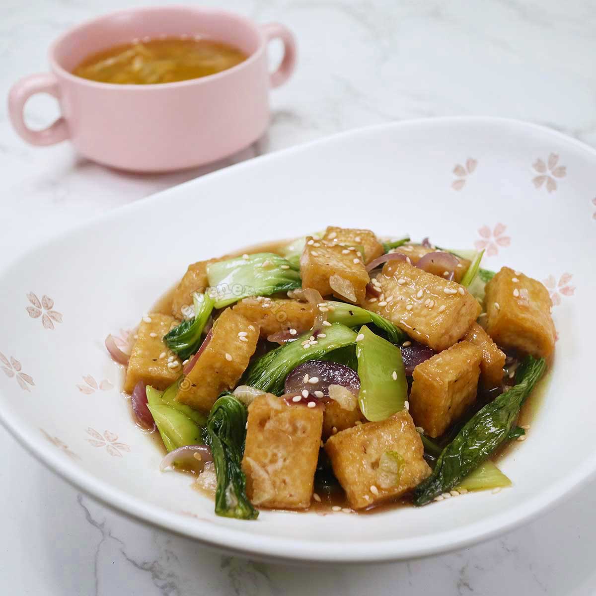 Tofu and bok choy stir fry