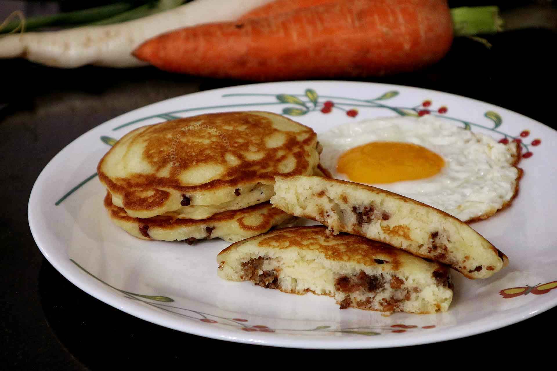 https://umamidays.com/wp-content/uploads/2022/03/sausage-pancakes-1.jpg