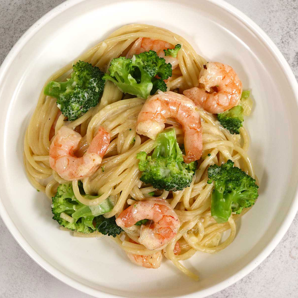 Creamy shrimp and broccoli spaghetti
