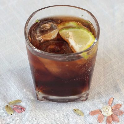 Cuba Libre cocktail drink