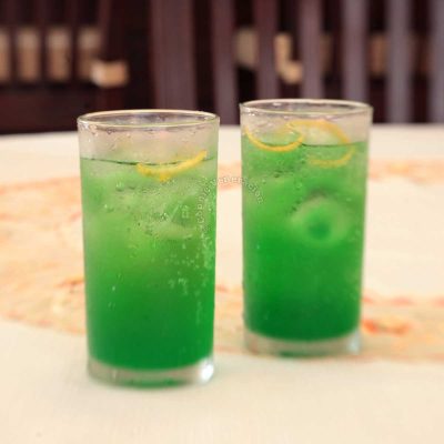 High mintball cocktail