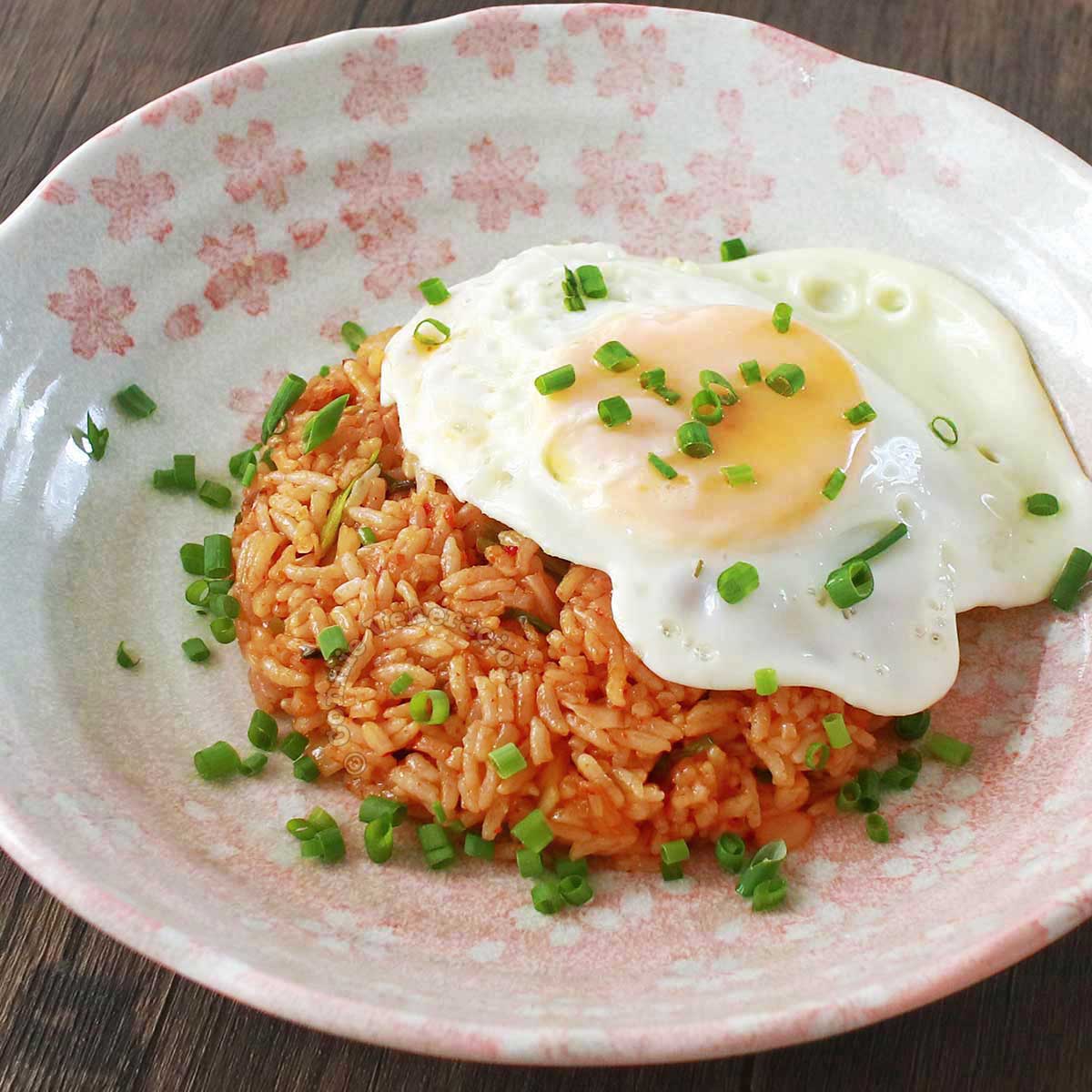5-minute kimchi fried rice and egg sprinkled with scallions