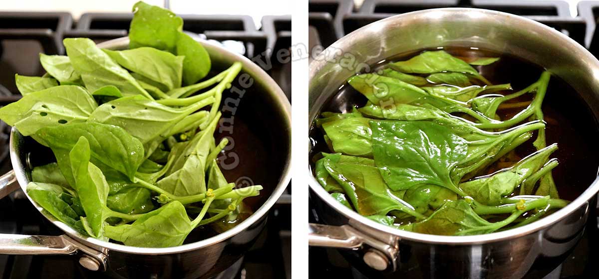 Blanching spinach in boiling broth