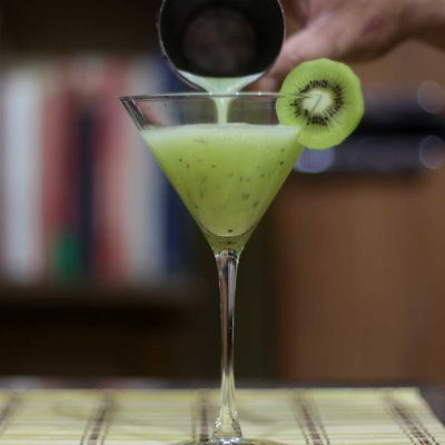 Kiwi martini