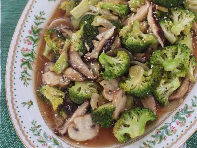 Mushroom broccoli stir fry