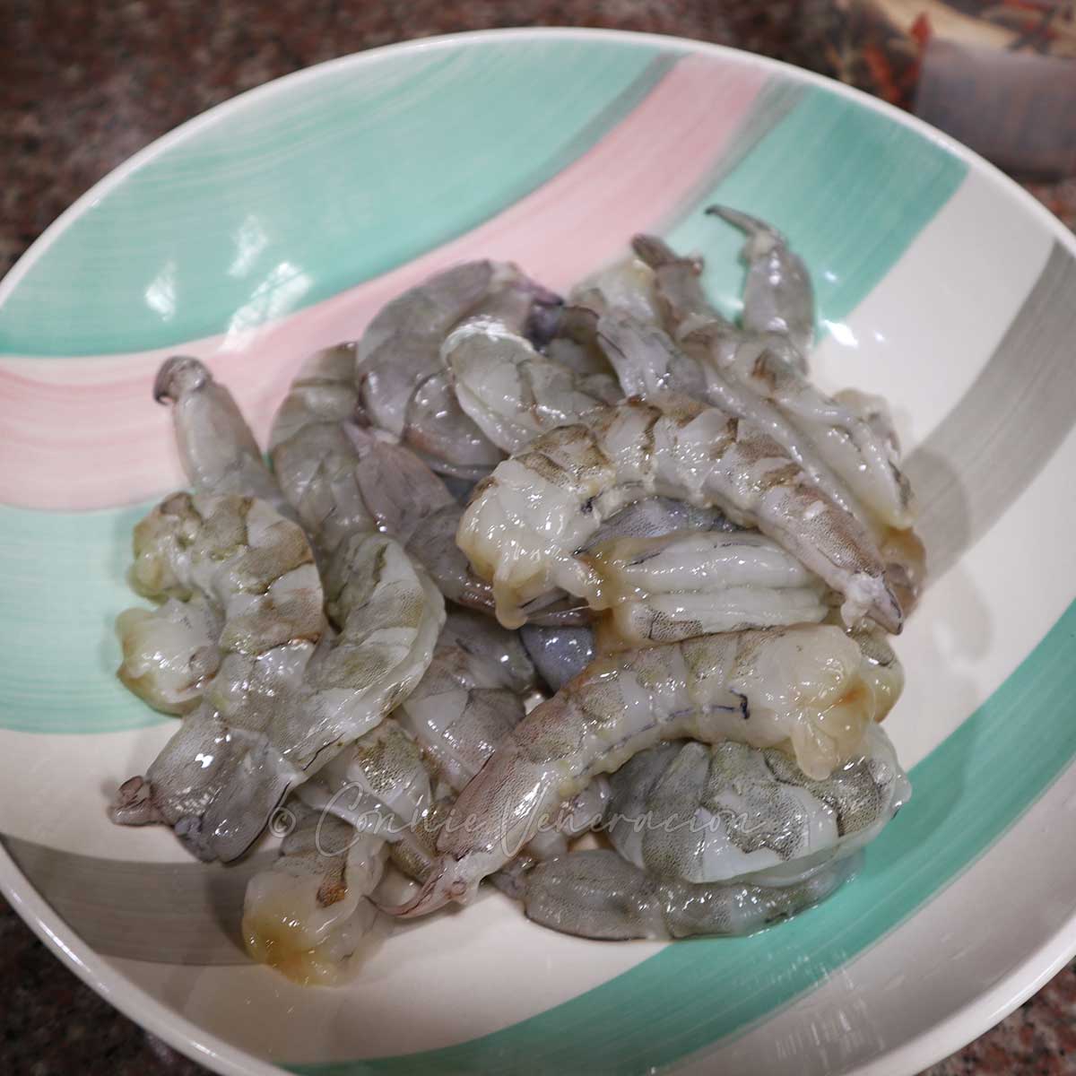 Raw shrimps, peeled and deveined