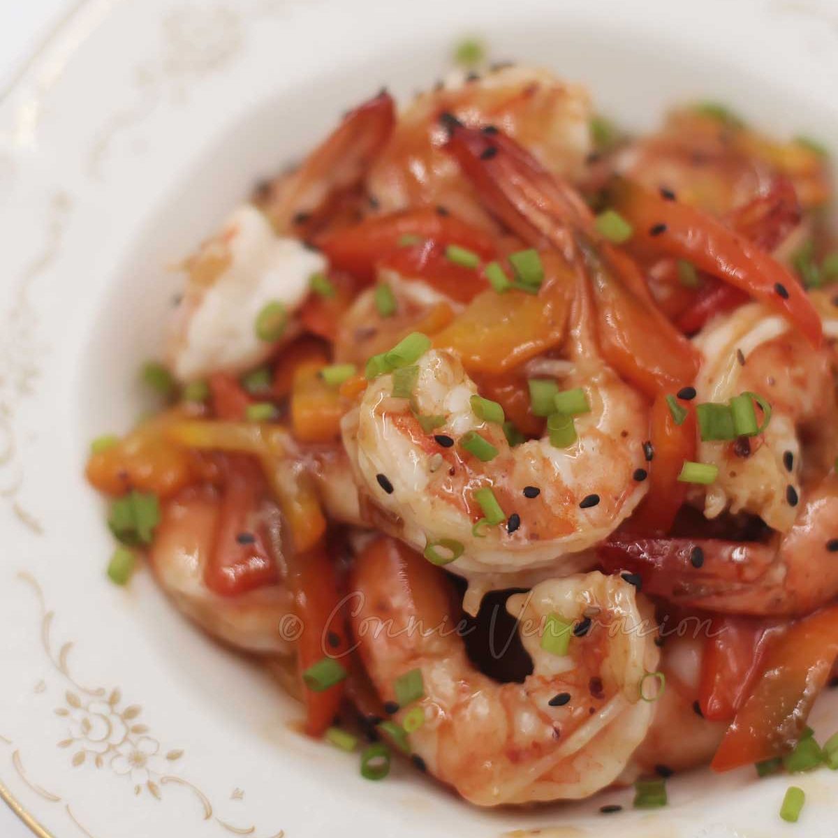 Shrimps with plum sauce