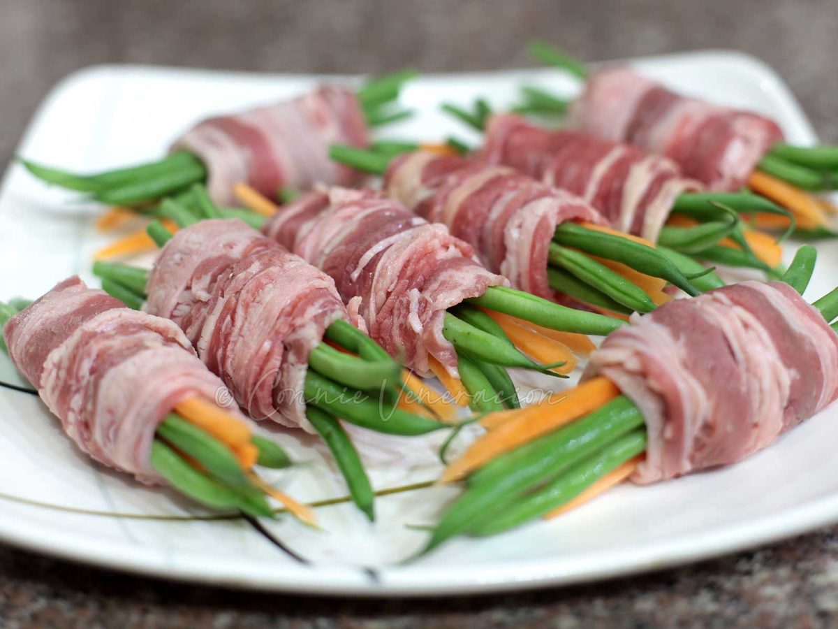 Green beans wrapped with sukiyaki-cut beef