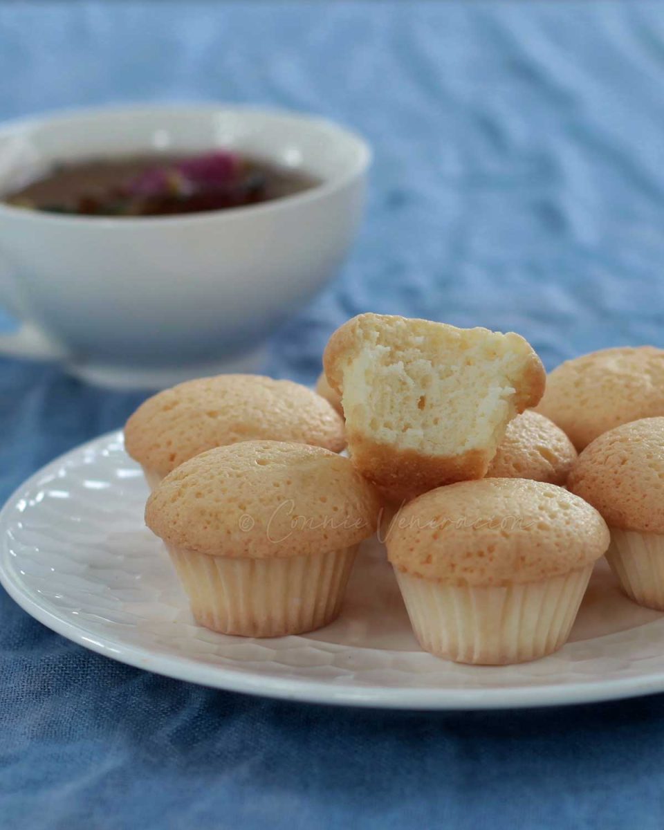 Chinese egg cakes