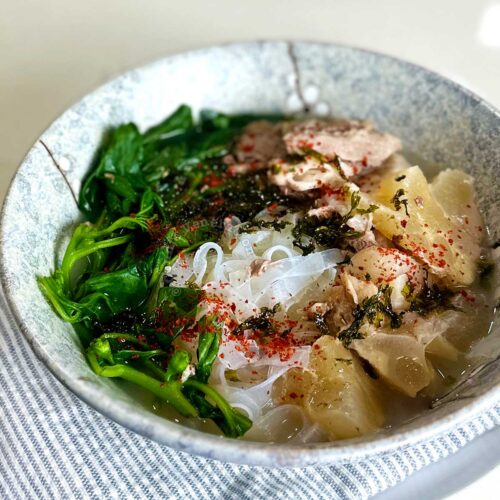 Beef tendon noodle soup