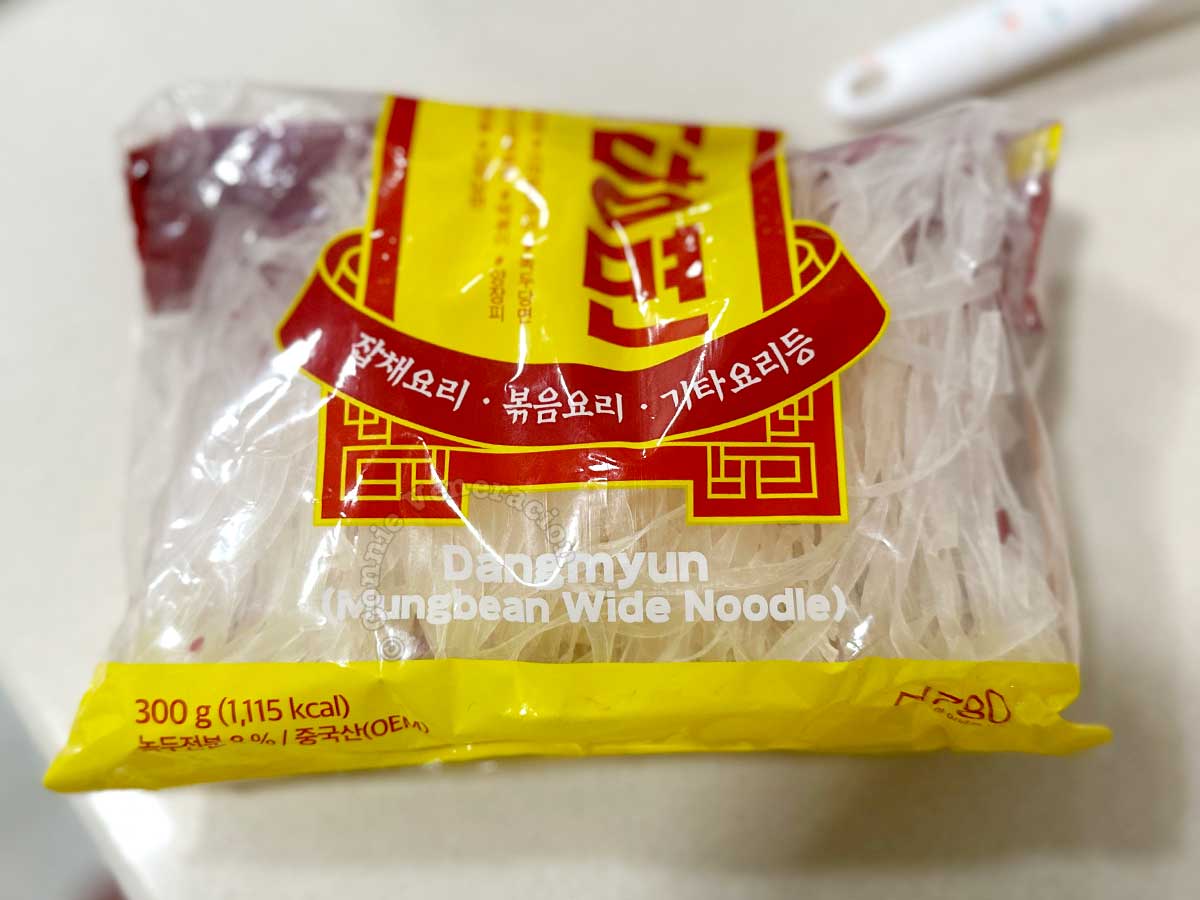 Wide mung bean noodles
