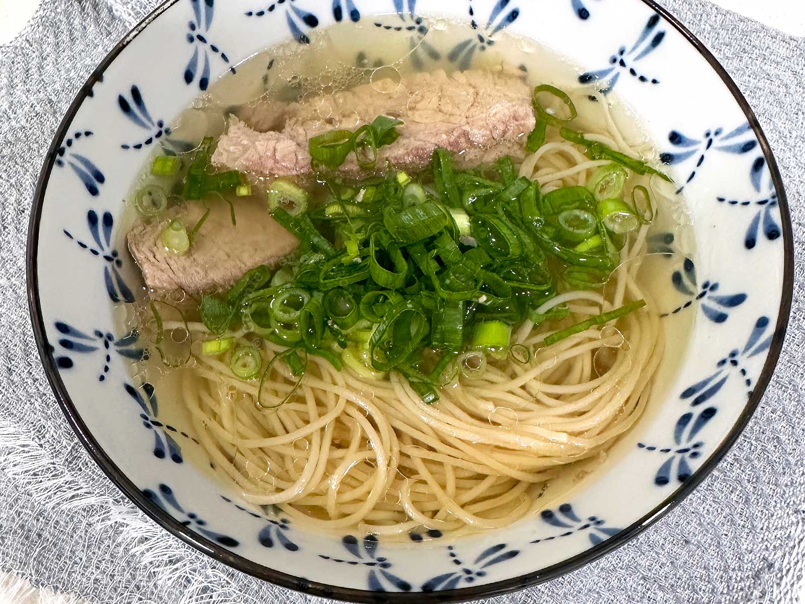 How to make broth for shio ramen