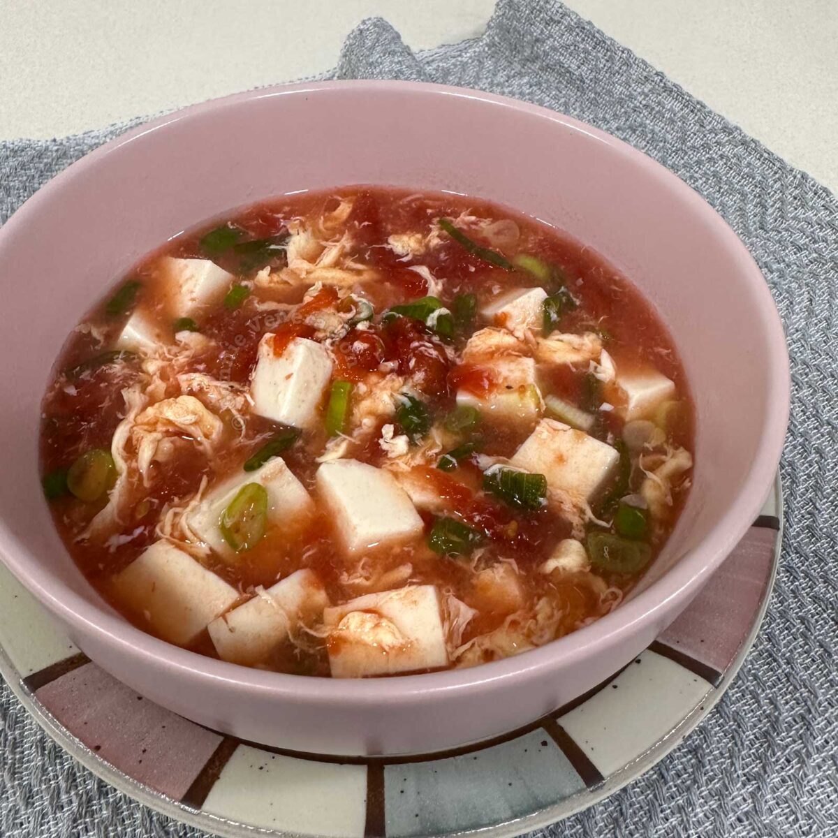 Tofu and tomato egg drop soup