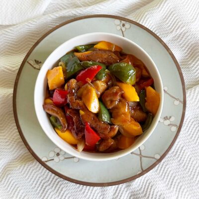 Pork, pepper and mango stir fry