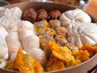 Old China dim sum in a hotbox, a self-heating, portable food box