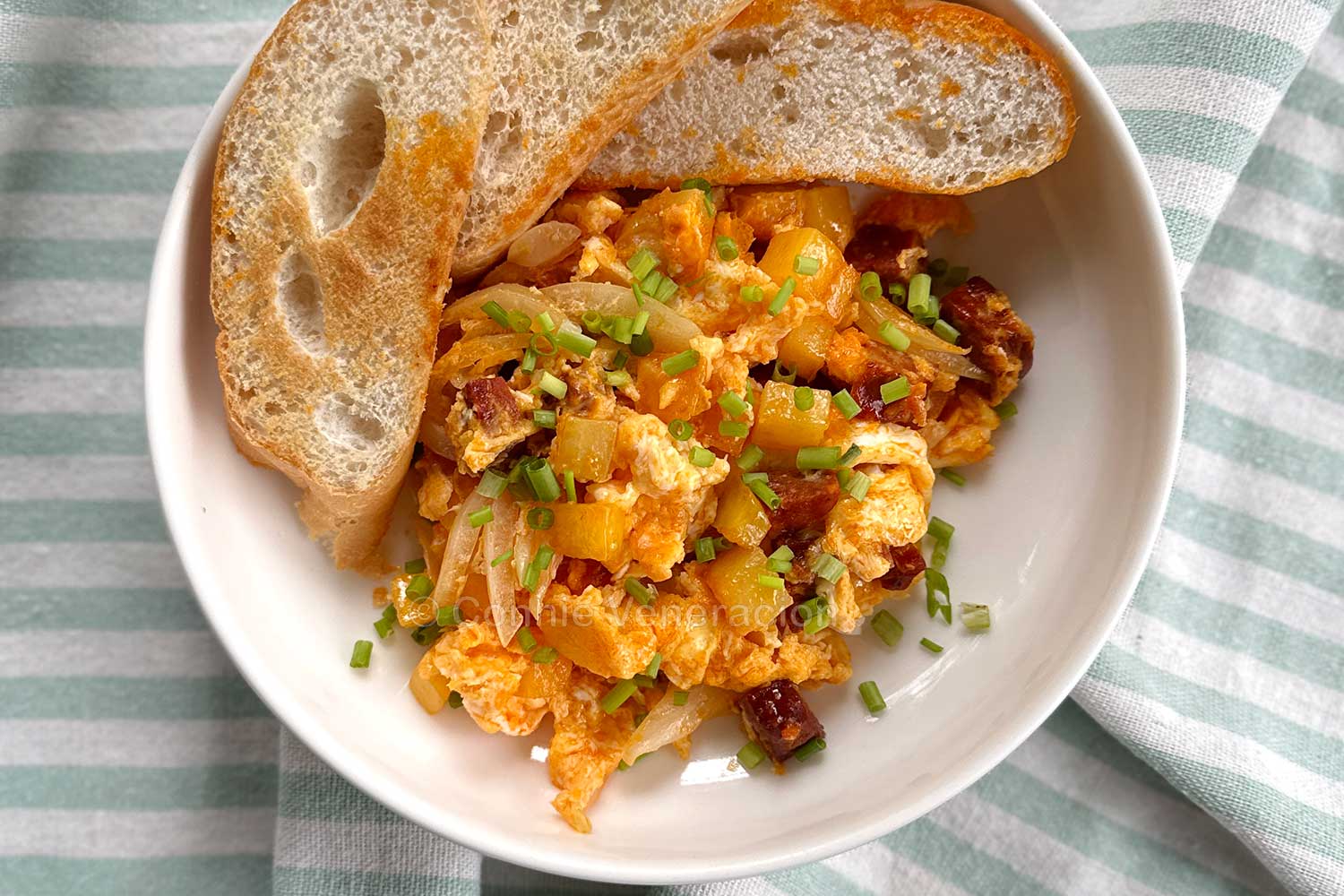 Sausage, potato and egg breakfast dish